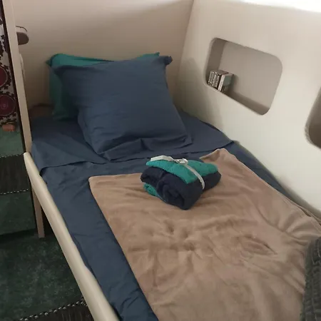 Loc De Cabines Sur Yacht Gruissan Room photo