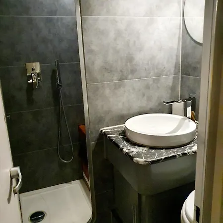 Loc De Cabines Sur Yacht Gruissan Room photo